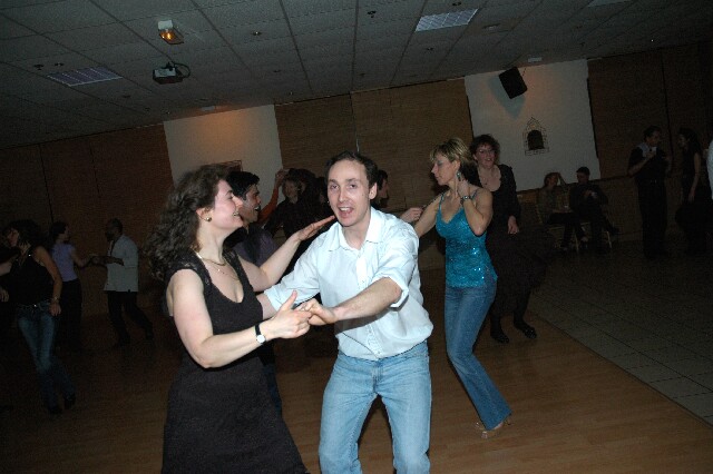 min 2006 02 12 agora 180